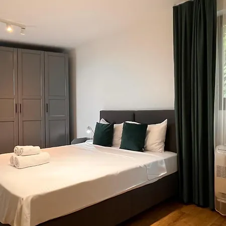 アパート Helen & Friends 3 Bedrooms