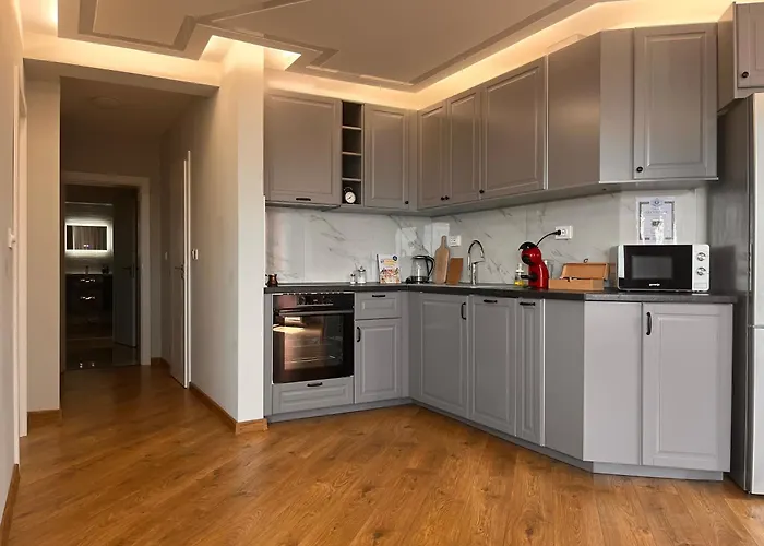 Helen & Friends 3 Bedrooms Appartamento *