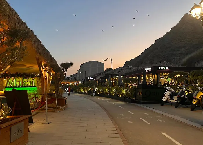 Helen & Friends 3 Bedrooms *