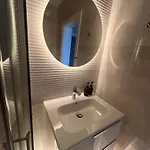 Апартамент Helen & Friends 3 Bedrooms