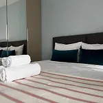 Helen & Friends 3 Bedrooms Апартамент Балчик