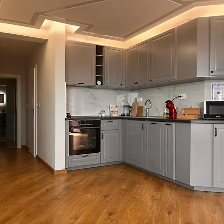 Helen&friends 3 Bedrooms Appartement *